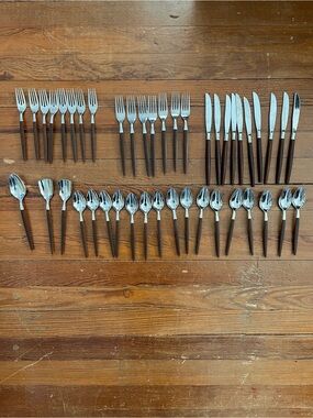 Ekco Eterna Flatware | 44 pcs | Stainless Japan | Canoe Muffin Midcentury Modern